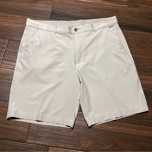 Greg Norman Golf Shorts 38 Waist 9”‎ Inseam Cream Light Tan Pockets Performance